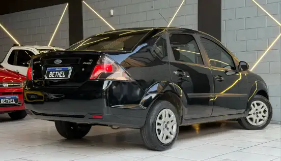 FORD-FIESTA-2010