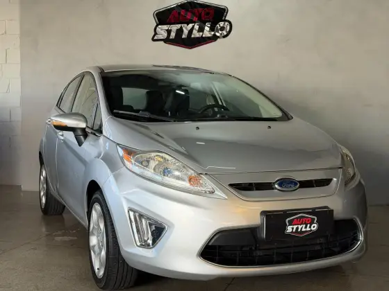 FORD FIESTA 1.6 SE HATCH 16V FLEX 4P MANUAL