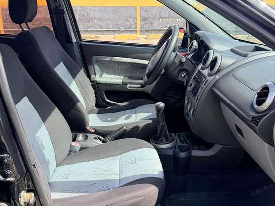 FORD-FIESTA-1.0 MPI CLASS HATCH 8V FLEX 4P MANUAL FORD-FIESTA-2009
