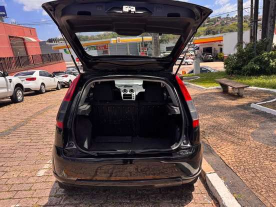 FORD-FIESTA-1.0 ROCAM HATCH 8V FLEX 4P MANUAL FORD-FIESTA-2014