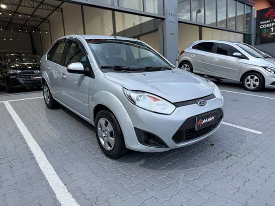 FORD-FIESTA-2013