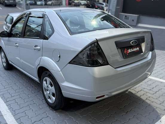FORD-FIESTA-1.0 ROCAM S SEDAN 8V FLEX 4P MANUAL FORD-FIESTA-2013