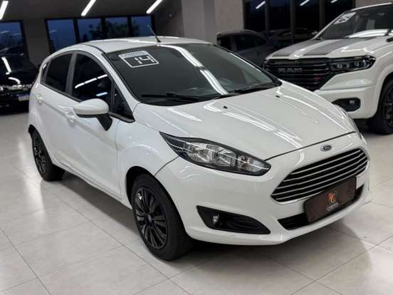 FORD-FIESTA-2013
