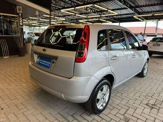 FORD-FIESTA-2013