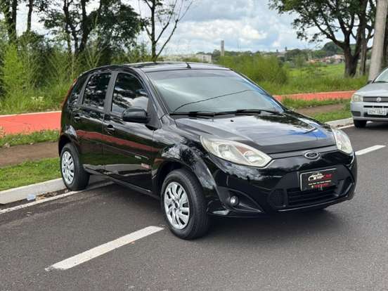 FORD-FIESTA-2012