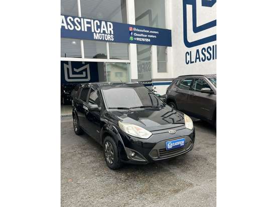 FORD-FIESTA-2012