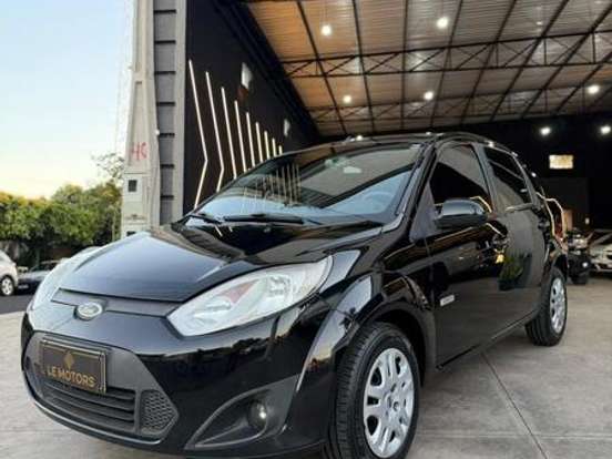 FORD-FIESTA-1.6 MPI CLASS SEDAN 8V FLEX 4P MANUAL FORD-FIESTA-2013