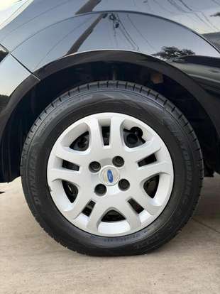 FORD-FIESTA-2013