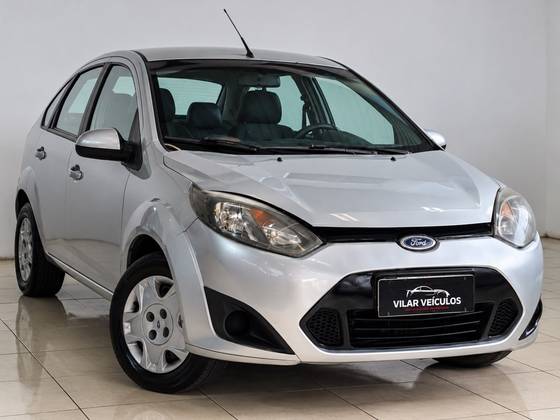 FORD FIESTA 1.6 ROCAM SE SEDAN 8V FLEX 4P MANUAL