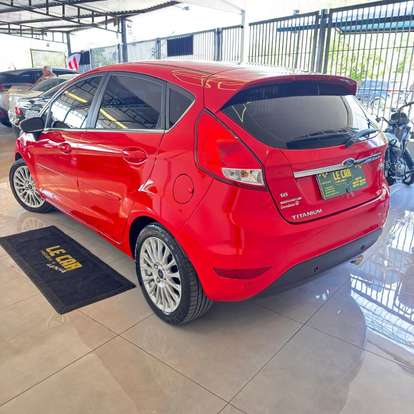 FORD-FIESTA-2013