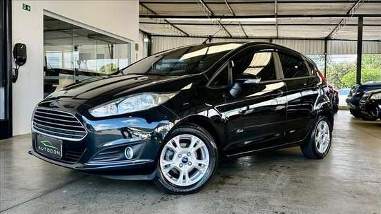 FORD-FIESTA-2013