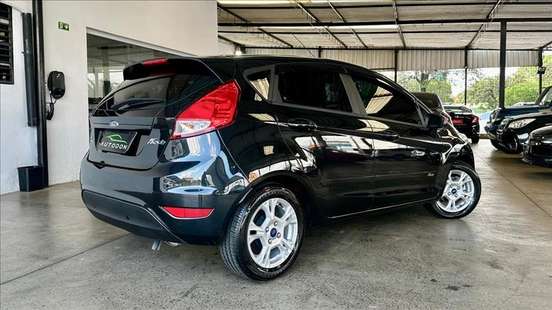 FORD-FIESTA-2013
