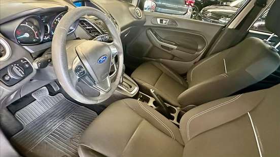 FORD-FIESTA-2013