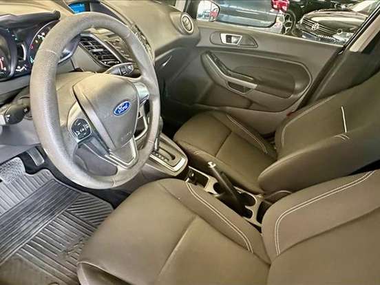 FORD-FIESTA-1.6 SE HATCH 16V FLEX 4P POWERSHIFT FORD-FIESTA-2013