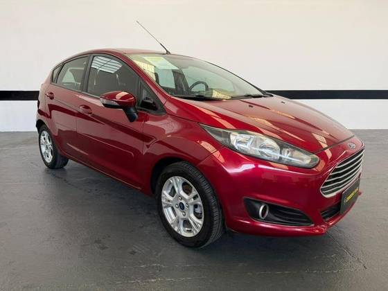 FORD FIESTA 1.6 SE HATCH 16V FLEX 4P POWERSHIFT