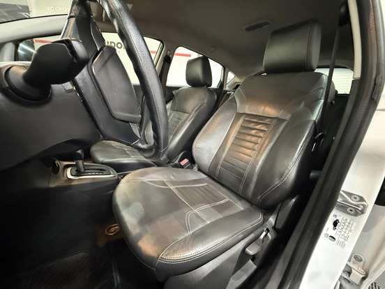 FORD-FIESTA-1.6 TITANIUM HATCH 16V FLEX 4P POWERSHIFT FORD-FIESTA-2016
