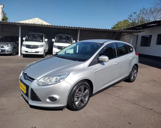 FORD FOCUS 1.6 S 16V FLEX 4P POWERSHIFT