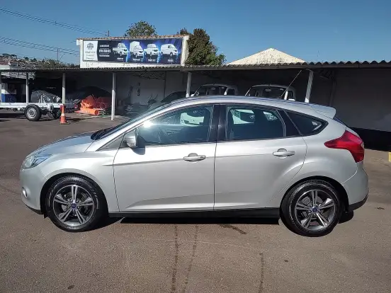FORD-FOCUS-1.6 S 16V FLEX 4P POWERSHIFT FORD-FOCUS-2013
