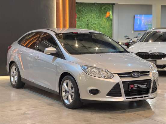FORD-FOCUS-1.6 S SEDAN 16V FLEX 4P POWERSHIFT FORD-FOCUS-2014