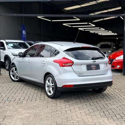 FORD-FOCUS-2016
