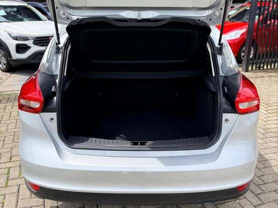 FORD-FOCUS-1.6 SE 16V FLEX 4P MANUAL FORD-FOCUS-2016