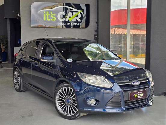 FORD-FOCUS-2014