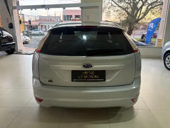FORD-FOCUS-2013