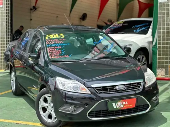 FORD-FOCUS-2013