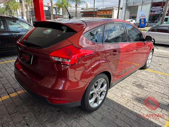 FORD-FOCUS-2018