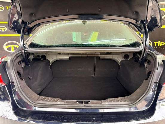 FORD-FOCUS-2014