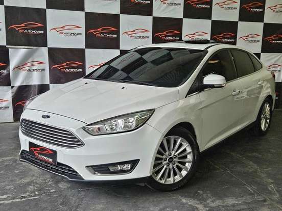 FORD-FOCUS-2018