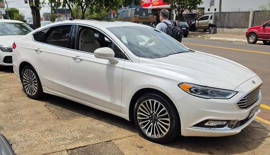 FORD-FUSION-2017