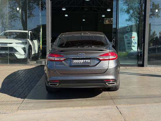 FORD-FUSION-2.0 TITANIUM AWD 16V GASOLINA 4P AUTOMÁTICO FORD-FUSION-2018