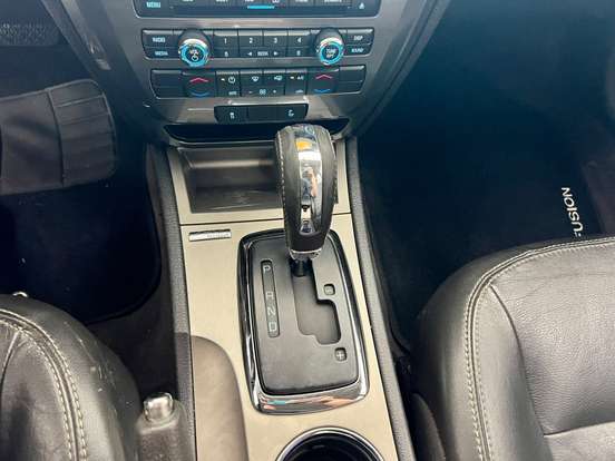 FORD-FUSION-2009