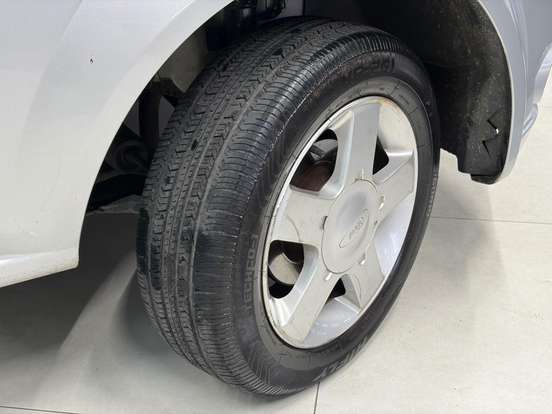 FORD-KA-2009