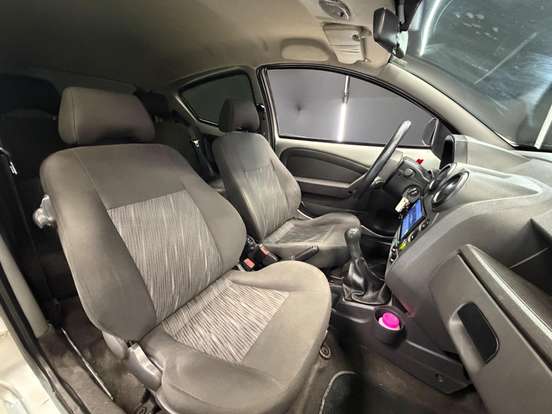 FORD-KA-2009