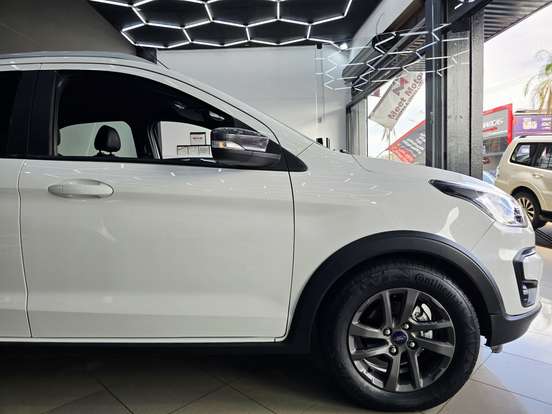 FORD-KA-2020