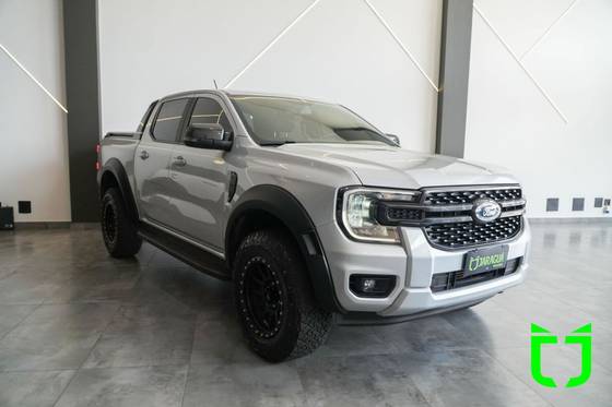 FORD RANGER 2.0 TURBO DIESEL CD BLACK 4X2 AUTOMÁTICO