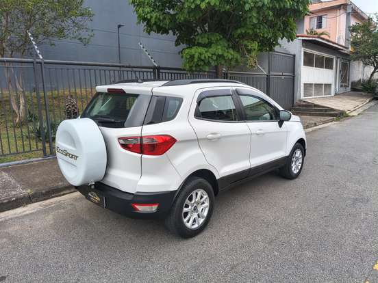 FORD-ECOSPORT-2018