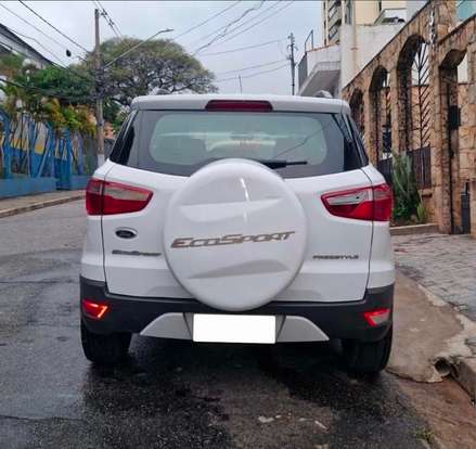 FORD-ECOSPORT-2014