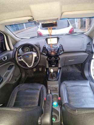 FORD-ECOSPORT-2014