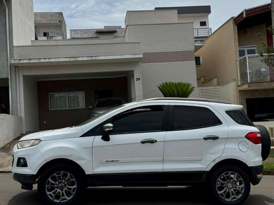 FORD-ECOSPORT-1.6 FREESTYLE 16V FLEX 4P MANUAL FORD-ECOSPORT-2014