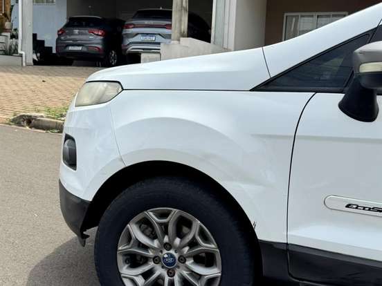 FORD-ECOSPORT-1.6 FREESTYLE 16V FLEX 4P MANUAL FORD-ECOSPORT-2014