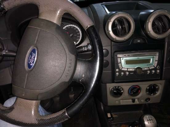 FORD-ECOSPORT-2009