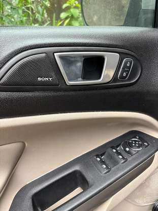 FORD-ECOSPORT-2017