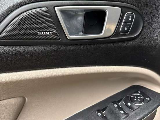 FORD-ECOSPORT-2.0 DIRECT FLEX TITANIUM AUTOMÁTICO FORD-ECOSPORT-2017