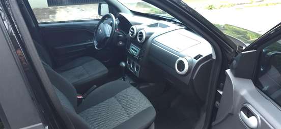 FORD-ECOSPORT-2011