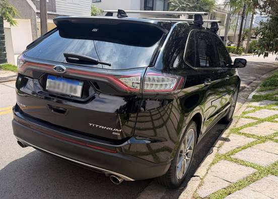 FORD-EDGE-2016
