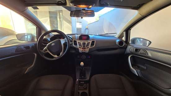 FORD-FIESTA-2012