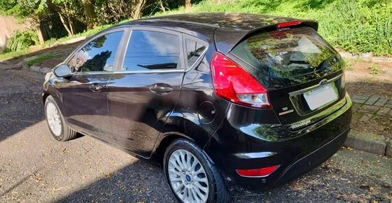 FORD FIESTA 1.6 TITANIUM HATCH 16V FLEX 4P POWERSHIFT